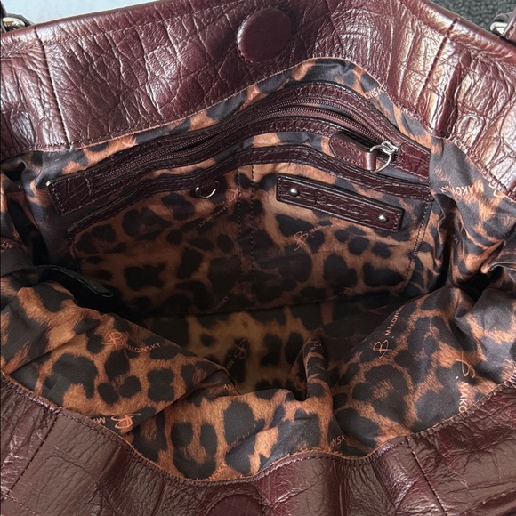 b. Makowsky Brown Shoulder Bag - Picture 10 of 10